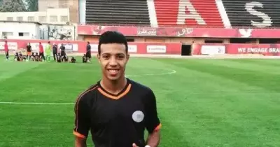 إسلام جابر الأهلاوي أمل الزمالك الأخير في القمة الأفريقية