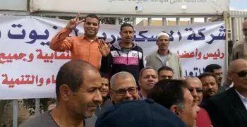 لجان الاستفتاء تستقبل الناخبين.. اعرف لجنتك بالرقم القومي الآن