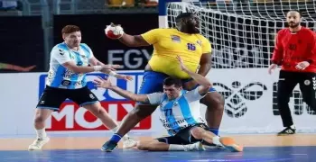 من هو لاعب منتخب الكونغو لكرة اليد العملاق