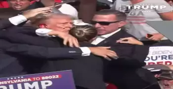 الحس الفكاهي المصري يرى محاولة اغتيال ترامب «مسرحية هزلية»