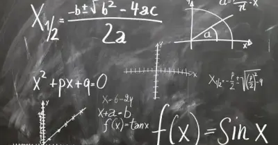 حل امتحان جبر للصف الثالث الإعدادي محافظة السويس الترم الأول 2026