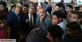 جولة مفاجئة لرئيس جامعة الأزهر في المدينة الطلابية «صور»