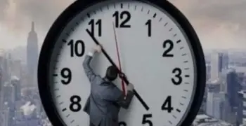 متى يبدأ موعد صلاة التوقيت الشتوي في مصر 2025؟