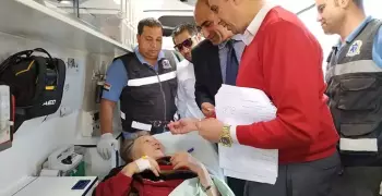 المناضلة زينب الكفراوي أثناء التصويت على الاستفتاء