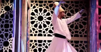 خروجات.. «قواعد العشق الأربعون» في الأوبرا وموسيقى وشعر بالساقية