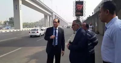 قيادات جامعة الأزهر يتابعون عملية دخول الطلاب بعد حادث وفاة «طالب تربية»