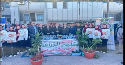 ​​​​​​​البنات آخرهم المطبخ.. طالبة زراعة دمياط تشتغيث بسبب تعنت رئيسة القسم مدعية تعيين شاب بدلا منها