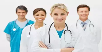 للعمل بالسعودية.. أطباء في جميع التخصصات