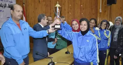 توزيع جوائز مارثون الدرجات بجامعة قناة السويس.. تعرف على الفائزين