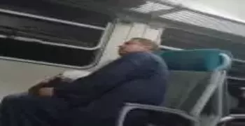 فيديو القطار الفاضح يشعل غضب السوشيال ميديا