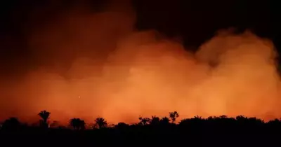 طائرات حربية برازيلية لإطفاء حرائق غابات الأمازون
