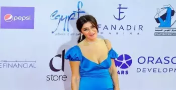 غادة عادل ومسلسل الملابس المثيرة من بعد الطلاق.. ليس الفستان الأزرق فقط (صور)