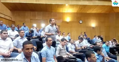 طالب لوزير الشباب والرياضة: مركز شباب منفلوط تحول لتجارة المخدرات