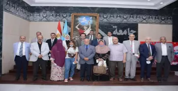 فتاة الفستان تعتذر للمراقبين بجامعة طنطا وإعلان الصلح بين الطرفين (صورة)
