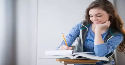 نظام «البوكليت».. هل يمنع تسريب امتحانات الثانوية؟