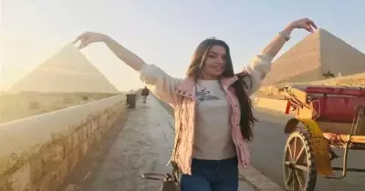 بطل فيديو جوهرة الإباحي: أنا زوجها