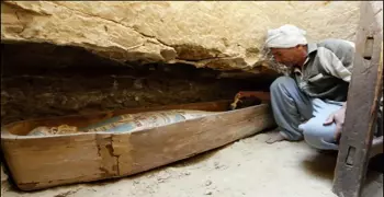 «مطهر الملك خفرع».. اكتشاف أثري جديد في الهرم 40% منه مسروق