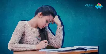 خلصانة بشياكة.. ده اللي بين الطالب والمراقب في لجنة الامتحان
