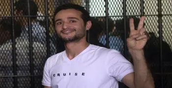 حبس أحمد دومة سنة مع الشغل بتهمة نشر أخبار كاذبة تضر بالأمن القومي