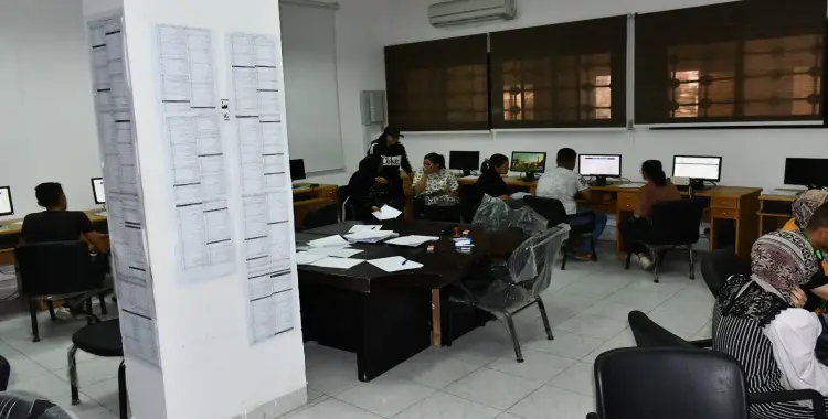  عدد طلاب المرحلة الأولى 2025 علمي علوم ورياضة وأدبي 