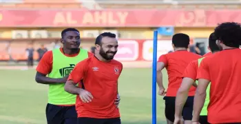 تيشيرت الأهلي الجديد.. صورة مسربة للقمصان الاحتياطية