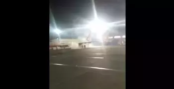 عاجل.. حريق في طائرة أوكرانية بمطار شرم الشيخ (فيديو)