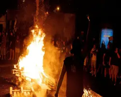 الداخلية تضبط 5 طلاب لقيامهم بإشعال النيران وأداء حركات استعراضية في القاهرة