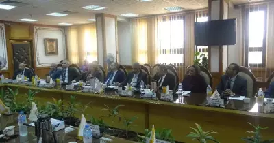إجراء تحليل فيروس «C» لجميع العاملين والطلاب بجامعة المنيا