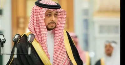 الأمير عبد العزيز بن فهد يزور سرة فقيرة.. شاهد ماذا حدث