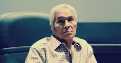 الفنان سيف عبدالرحمن يفقد ابنه الثاني في 7 أعوام.. والدته مخرجة شهيرة