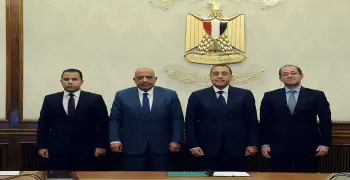 مدبولي يشهد توقيع بروتوكول بين شركة تحيا مصر ووزارتي الكهرباء والمالية