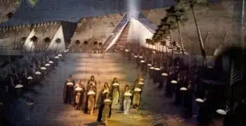 في الميادين ومراكز الشباب.. أماكن شاشات عرض احتفالية افتتاح المتحف المصري الكبير بالقليوبية