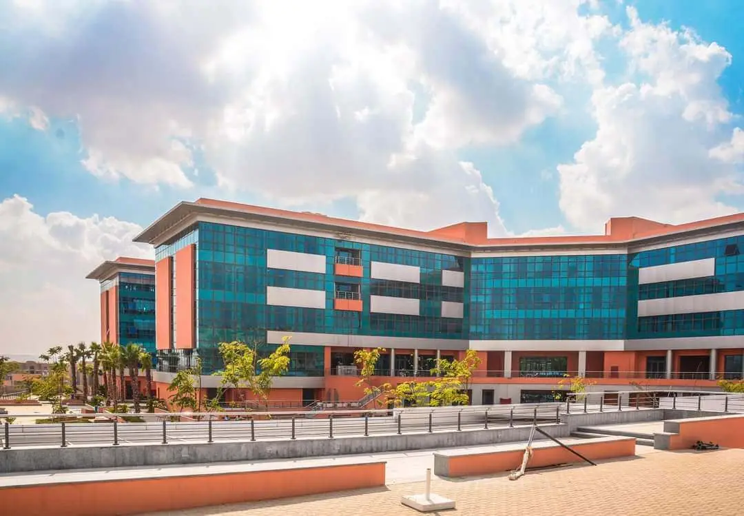 مصاريف الجامعة الألمانية Guc بالقاهرة 2025 2026 للمصريين والأجانب