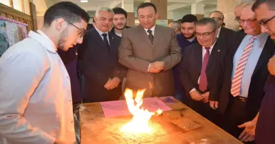 رئيس جامعة المنوفية يتفقد مشروعات الطلاب بأسبوع العلوم المصري