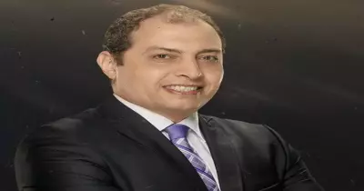 من هو عمرو عبدالحق الذي توفي اليوم؟
