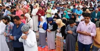 دار الإفتاء تصدر تنبيها هاما بشأن الصلاة المختلطة في العيد
