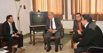 رئيس جامعة أسيوط: تعاون حكومي ومجتمعي للانتهاء من المشروعات الكبرى