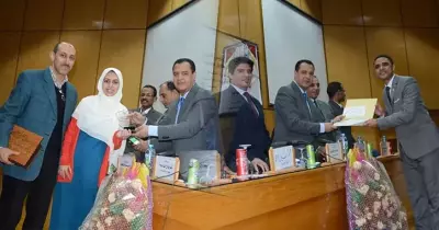 محمد فرغلي ونوران محسن يحصدان لقب «المثالي» في جامعة أسيوط