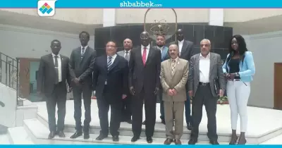 لبحث أوضاع الطلاب.. سفير جنوب السودان يزور جامعة حلوان