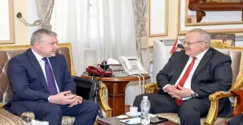 رئيس جامعة القاهرة يلتقي سفير أرمينيا لبحث سبل التعاون الأكاديمي (صور)