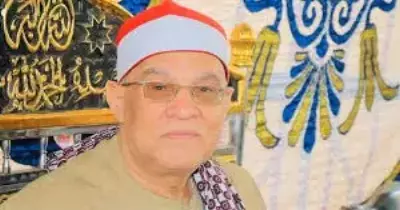الشيخ محمد حامد السلكاوي وقع في 11 خطأ بتلاوة الفجر.. عقوبة رادعة تنتظر القارئ بعد العيد (فيديو)