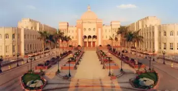 الجامعة البريطانية تستضيف حفل ختام ملتقى القاهرة الدولي للمسرح الجامعي.. الأحد