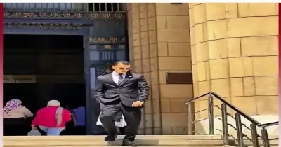 كومبارس في أفلام عادل إمام.. من هو والد القاضي المزيف؟
