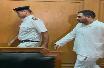 سبب حبس والدة «سفاح التجمع».. المحكمة تصدر حكمًا بمعاقبتها