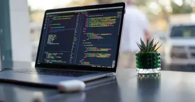 إتقان البرمجة شرط أساسي للتخرج من التعليم قبل الجامعي المصري