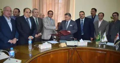 لإقامة مستشفى تخصصي.. بروتوكول تعاون بين جامعة بنها والقوات المسلحة