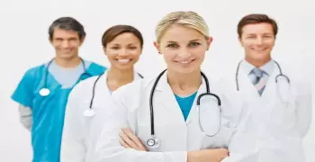 للأطباء.. فرص عمل بمستشفيات المدينة المنورة