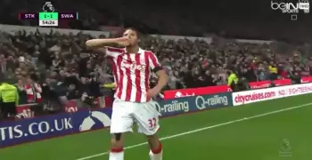 شاهد| ستوك وسوانزي سيتي (3-1).. مراوغة رائعة في أول أهداف رمضان صبحي