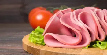 كارثة في اللانش بوكس.. جميع أنواع اللانشون في مصر تسبب السرطان