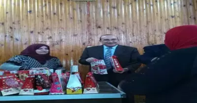 بتكريم العاملين.. «تربية عين شمس» تحتفل بعيد الأم (صور)